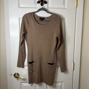 AGB Taupe Ribbed Knit Top with Leather-Look Front Pocket Accents Long Sleeves XL